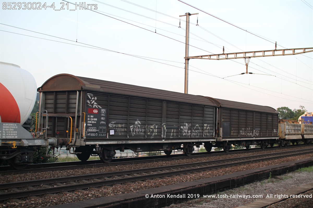 852930024-4_21_Hilrrs.JPG